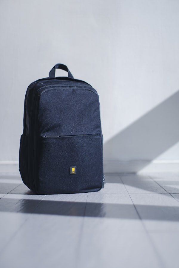 Holographic Travel Bag 4